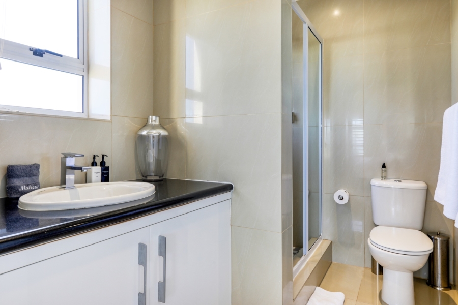 To Let 5 Bedroom Property for Rent in Camps Bay Western Cape
